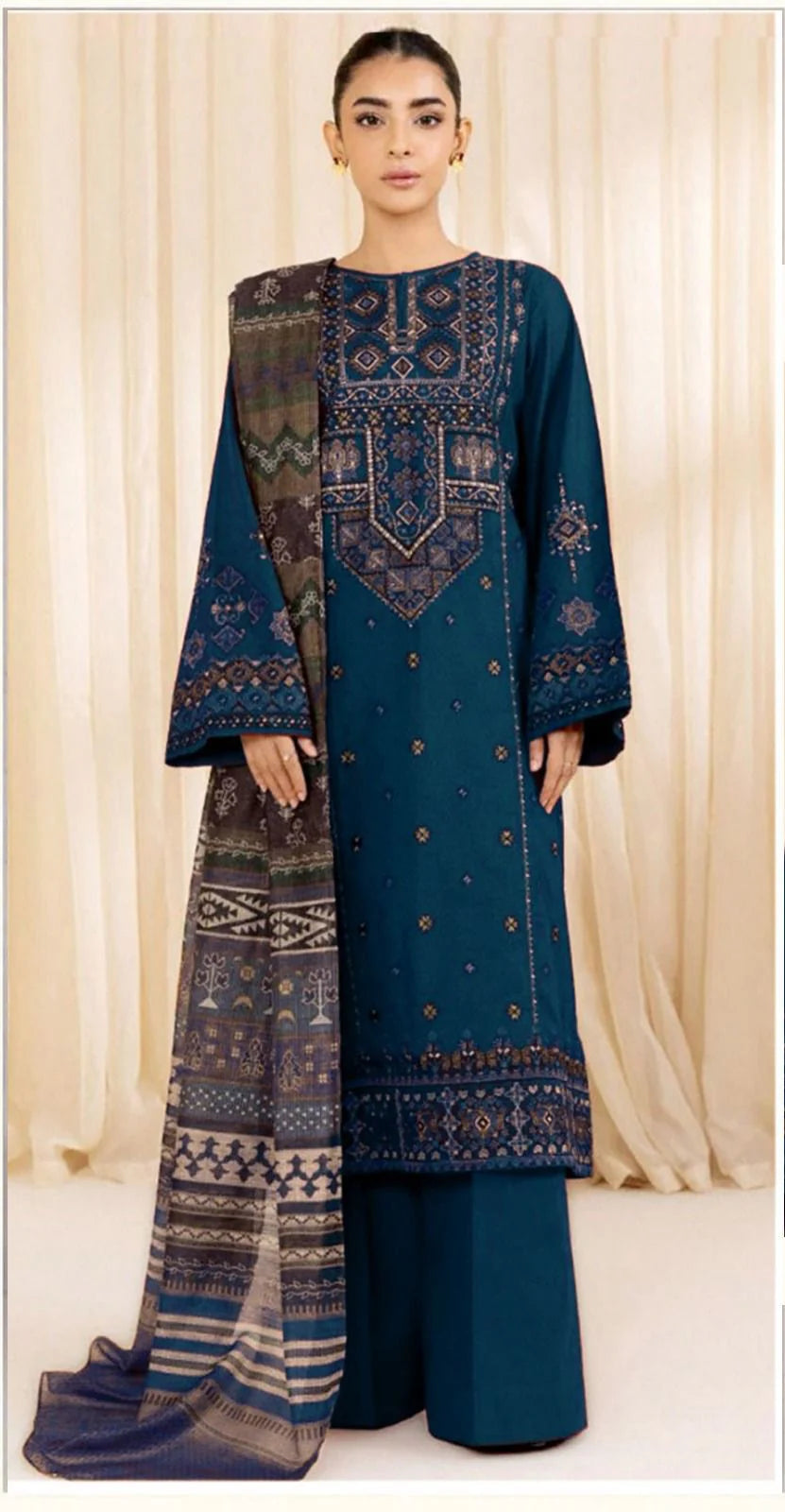 Lawn 3 Piece Embroidered Unstitched