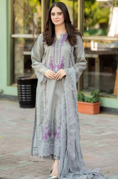 Lawn 3 Piece Embroidered Unstitched (Mushq)