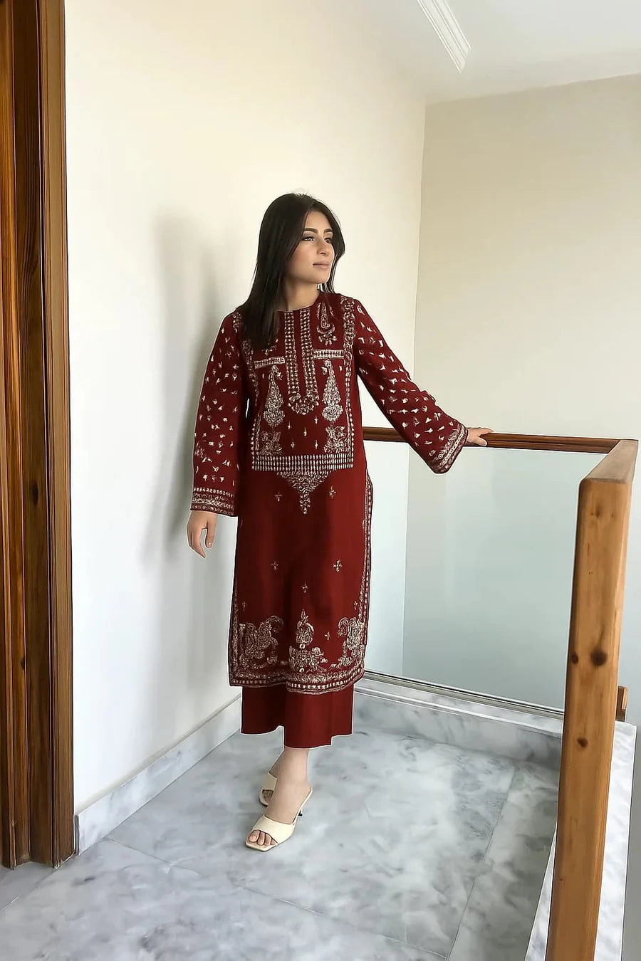 Lawn 2 Piece Embroidered Unstitched (BAREEZE)
