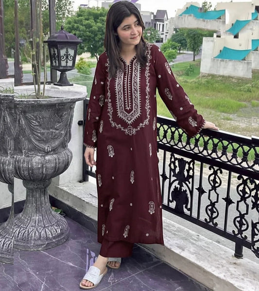 Lawn 2 Piece Embroidered Unstitched