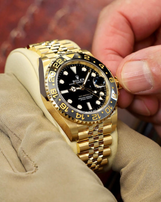 Rolex GMT (With Box,Card and Pouch)